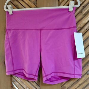 NWT (14) Lululemon Wunder Train HR short 6” pockets - pinkish purple
